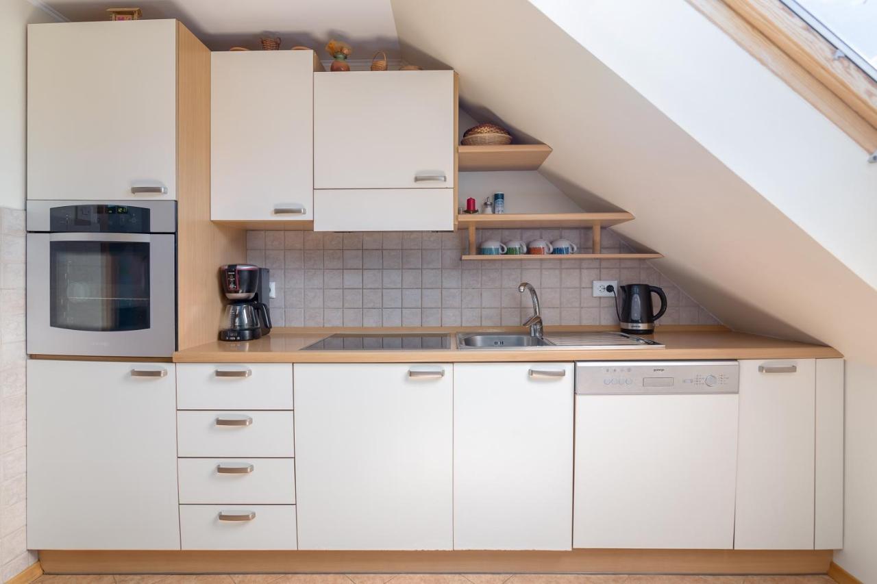 Apartment Jakovc Бохин Екстериор снимка