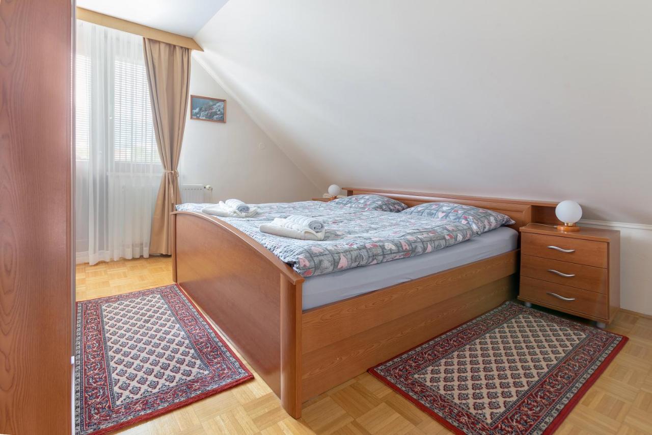 Apartment Jakovc Бохин Екстериор снимка