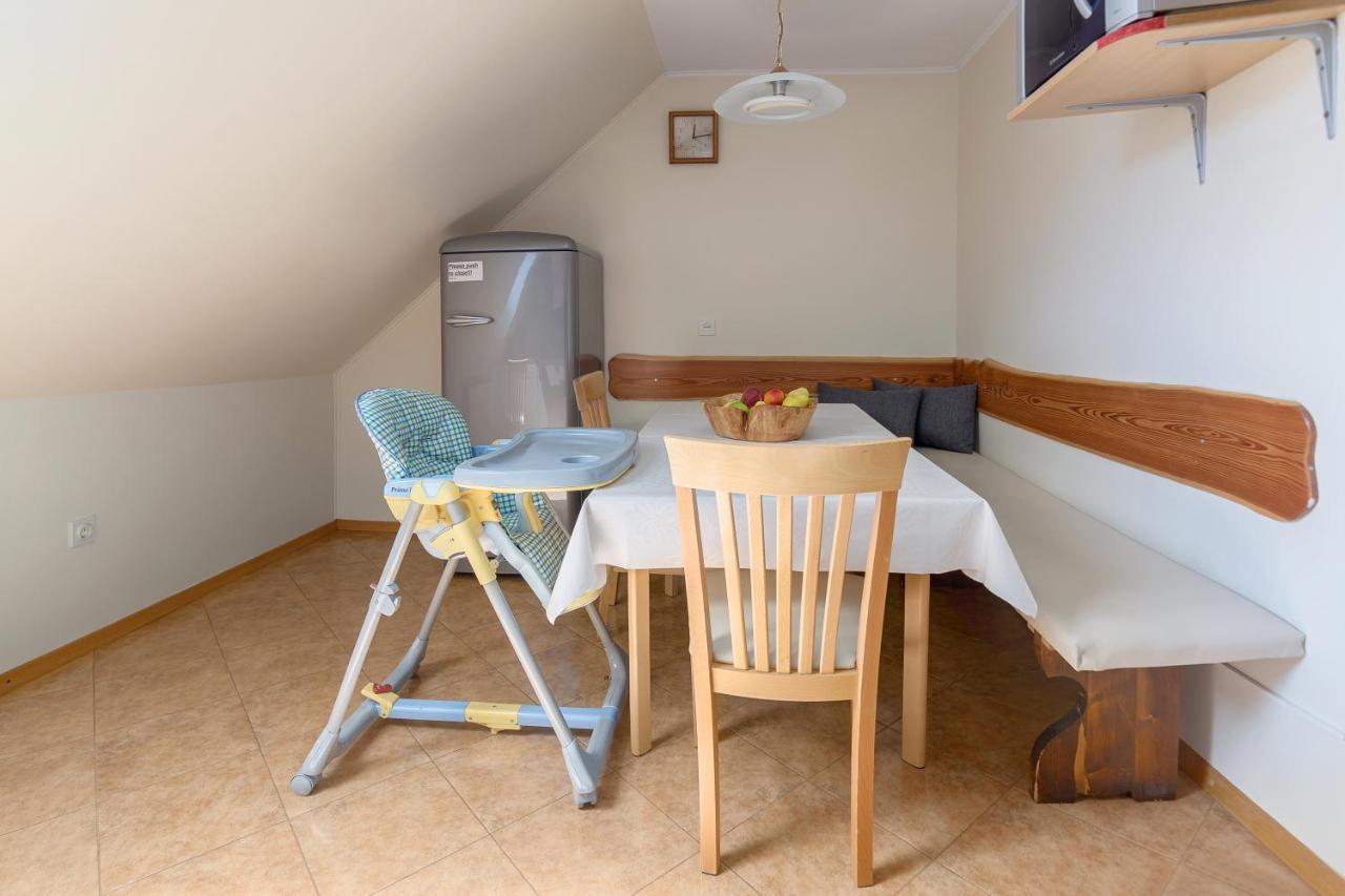 Apartment Jakovc Бохин Екстериор снимка